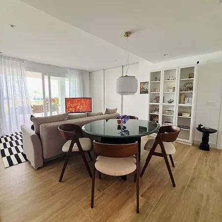 Stylish 2 Bedroom In Alcazaba Lagoon * Estepona