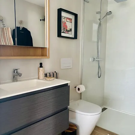 Stylish 2 Bedroom In Alcazaba Lagoon *