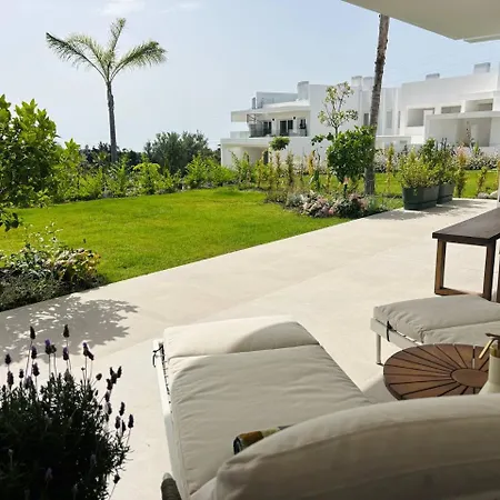 Stylish 2 Bedroom In Alcazaba Lagoon * Estepona
